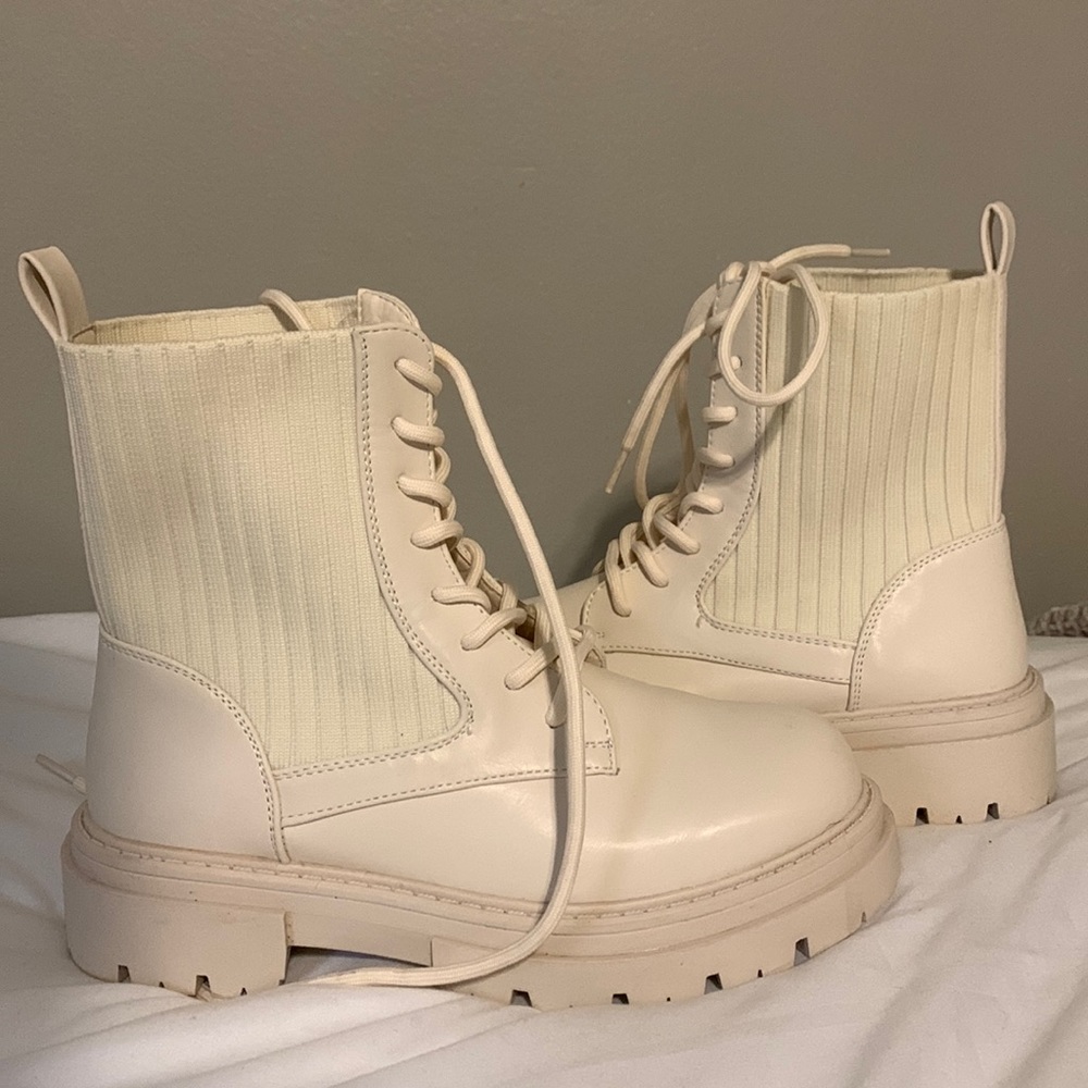Women’s boot